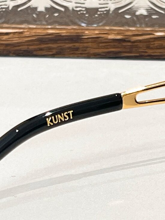 Gentle Monster Kunst Sunglasses